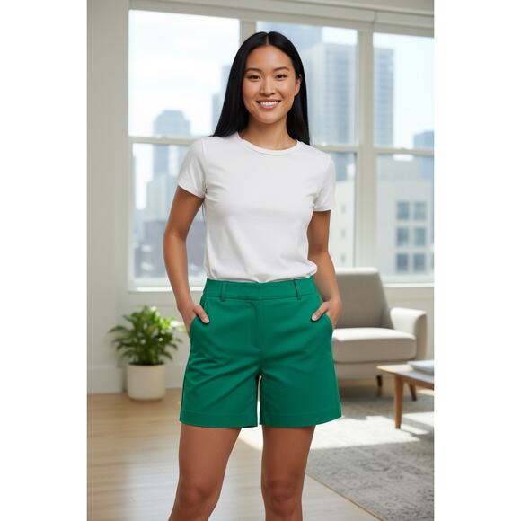7th Avenue Design New York & Company  Shorts Green Medium NWT - Picture 1 of 7